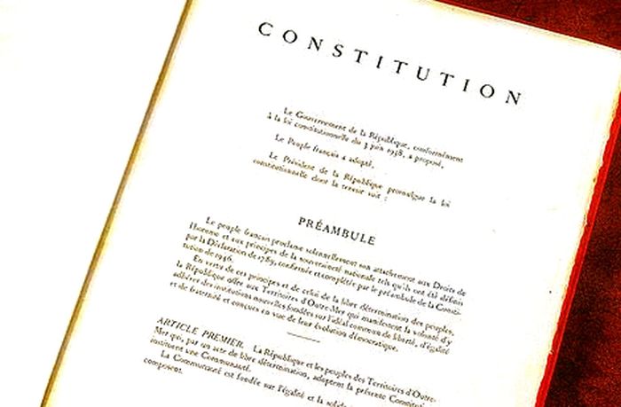 Sortir du mythe&nbsp;constitutionnel